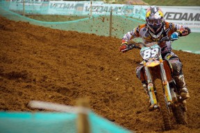 ac米兰球队官网-俱乐部缺乏青年球员激励机制，足球青年人俱乐部