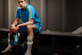 米兰体育登陆-国足对手战术变化响应时间评估，国足局势分析